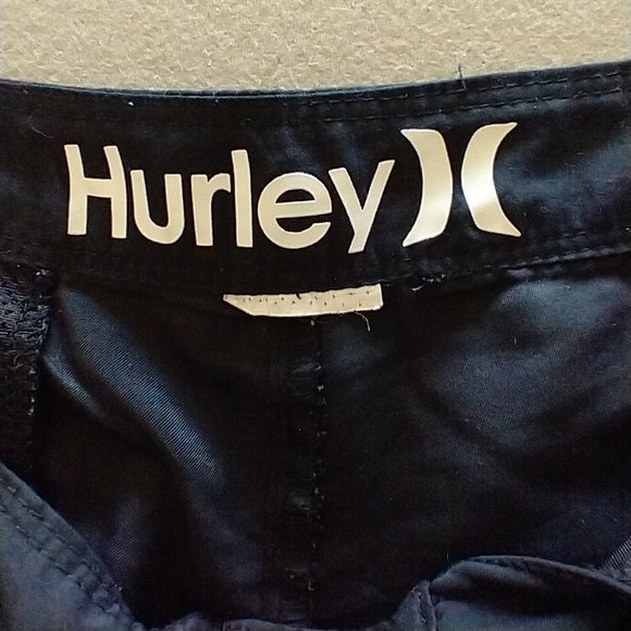 Women's Size 1 Hurley Supersuede Beachrider Board Shorts, black - Picture 7 of 8
